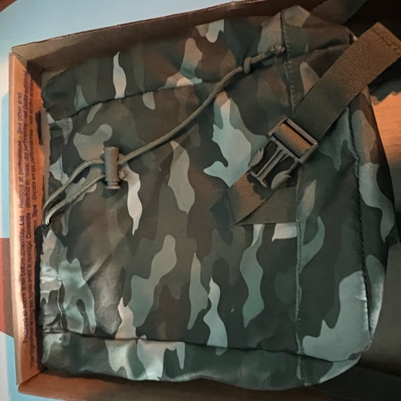 Camouflage, PINK, mini backpack - Picture 2 of 4